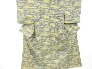 リサイクル　橋に楓・松笹模様織り出し西陣お召し着物